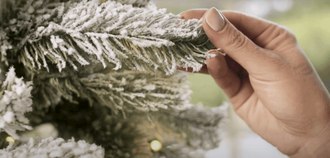 How to Care for A Flocked Christmas Tree