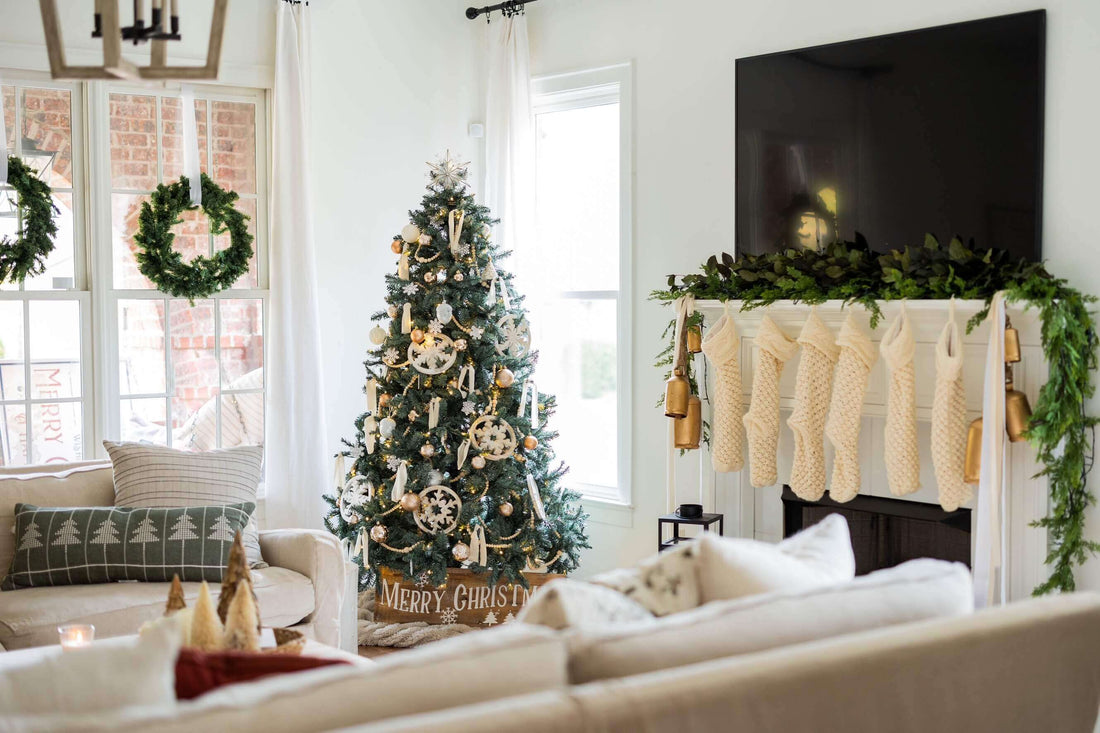 What To Look For When Choosing Between Classic and Realistic King of Christmas Tree Tips