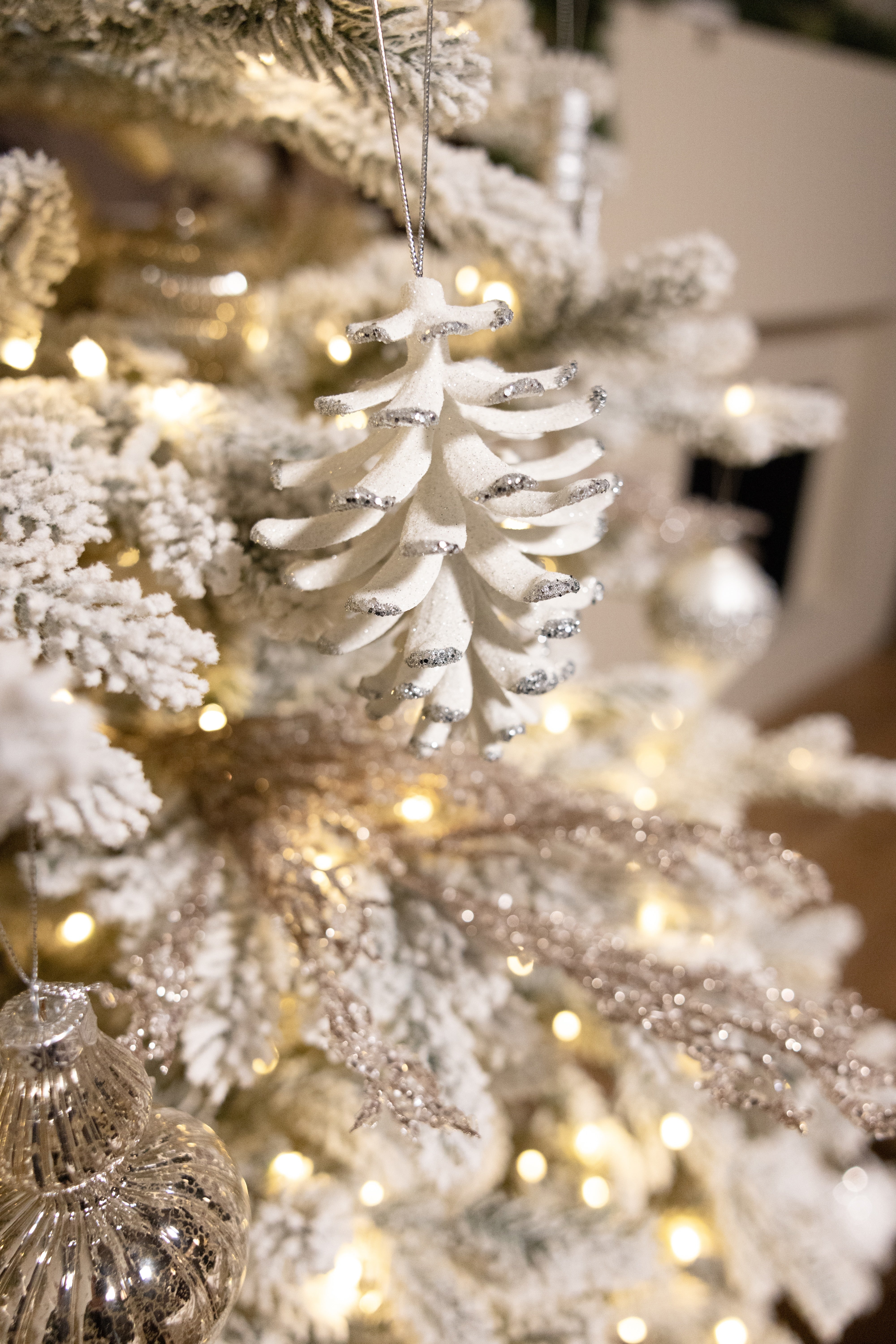 Winter Wonderland Décor | Handpicked Collection | King of Christmas