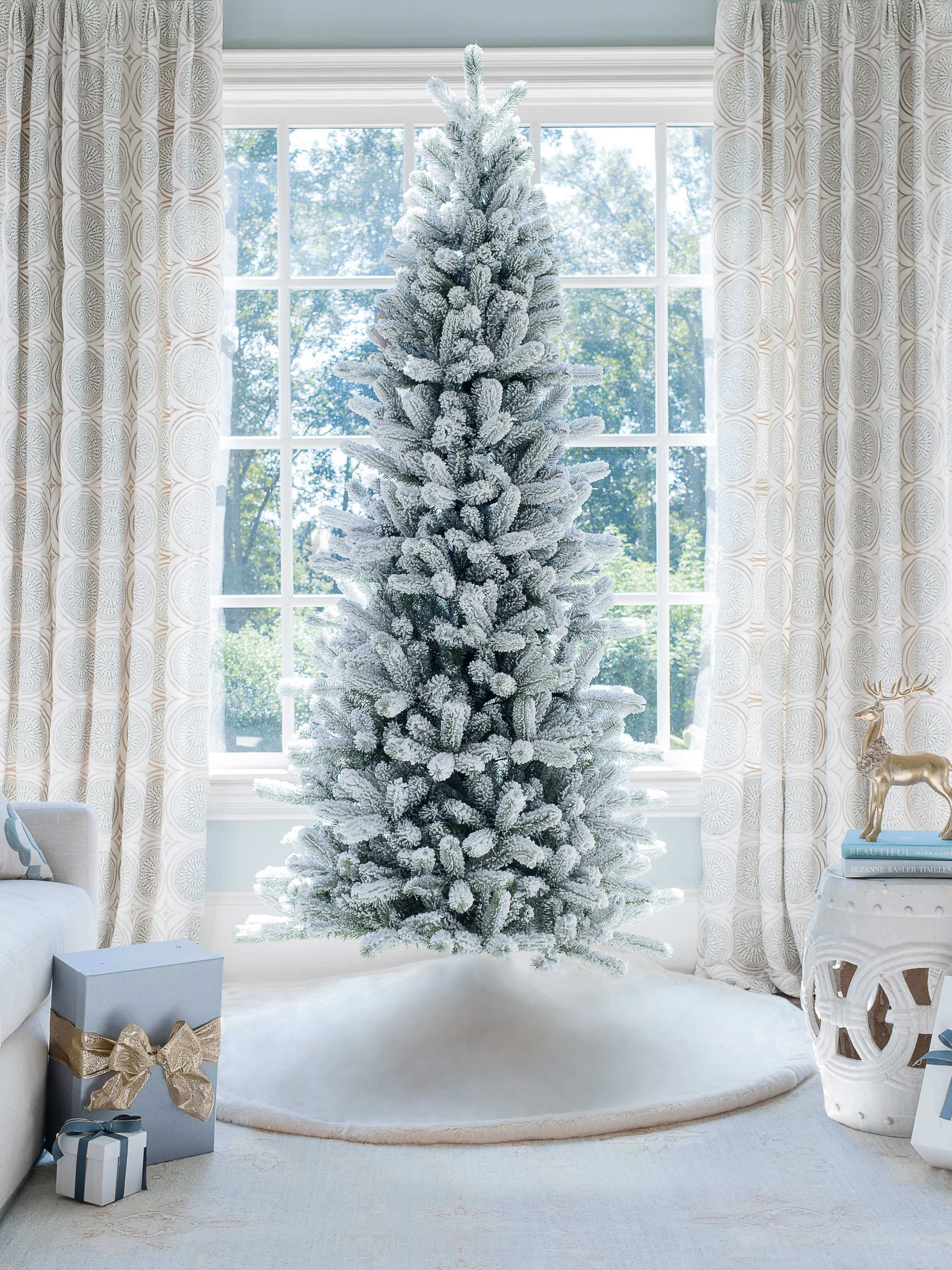  Salzburg 9ft Frosted Prelit Slim Artificial Christmas Tree with  1455 Branch Tips, 500 Warm Lights and Metal Stand, 37 Wide Realistic Snow  Flocked Skinny Pencil Christmas Tree by Naomi Home 