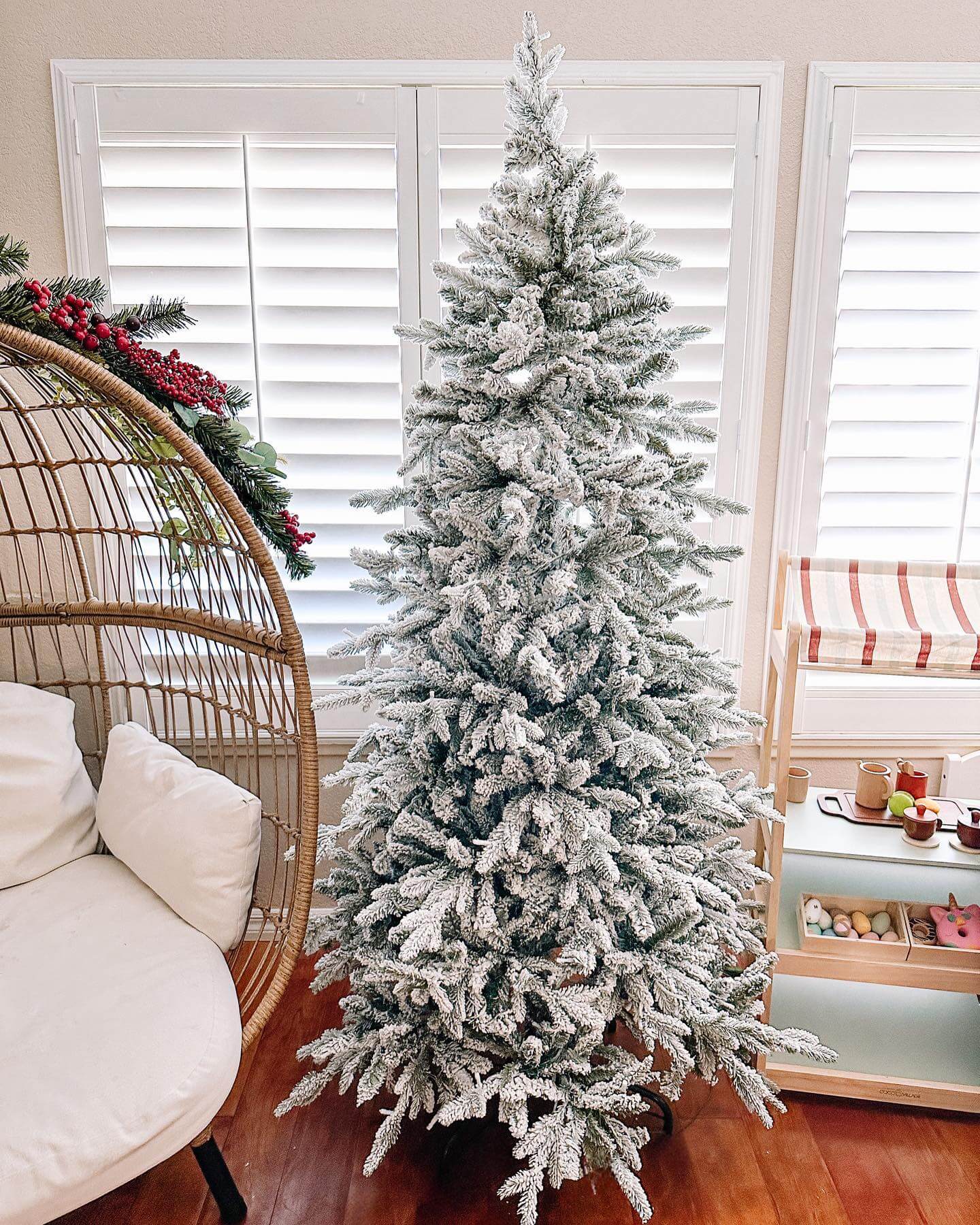 6.5' Queen Flock Slim Artificial Christmas Tree with 500 Warm White LED Lights