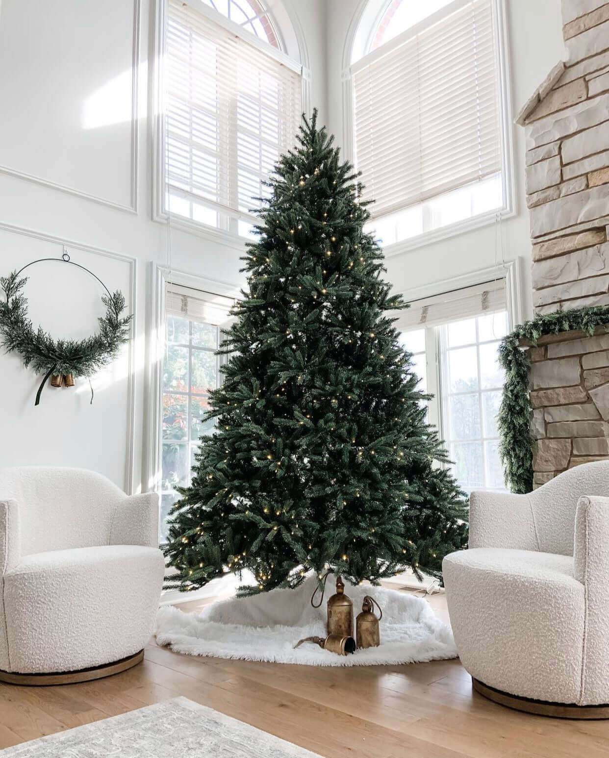 Northlight 9' Slim Washington Frasier Fir Artificial Christmas Tree - Unlit